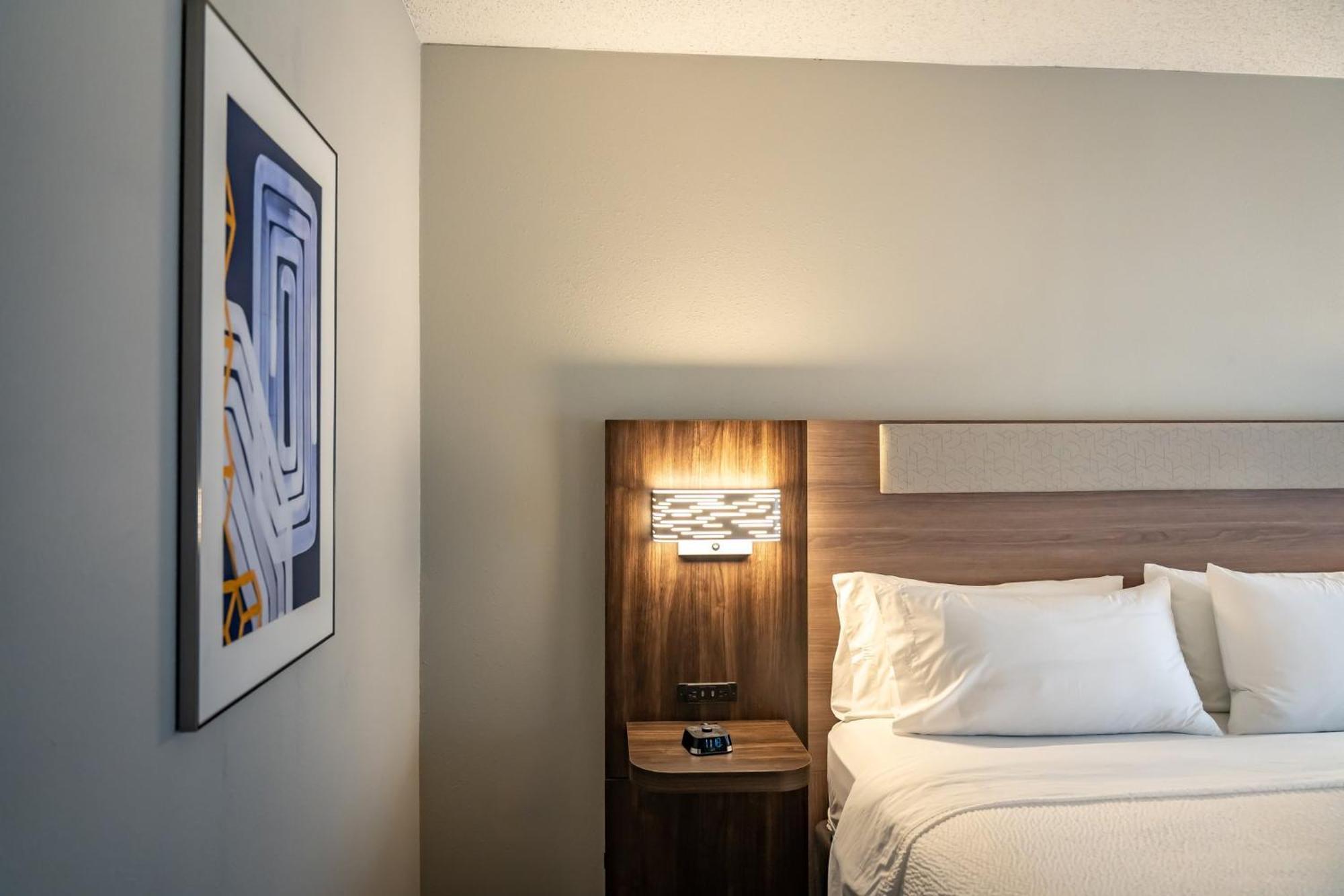 Express & West Chester By Ihg 3* Concordville