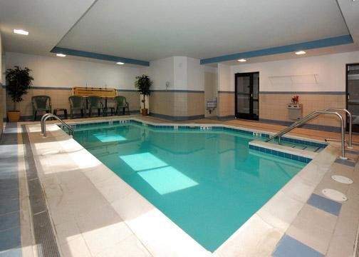 Express & West Chester By Ihg Hotel 3*